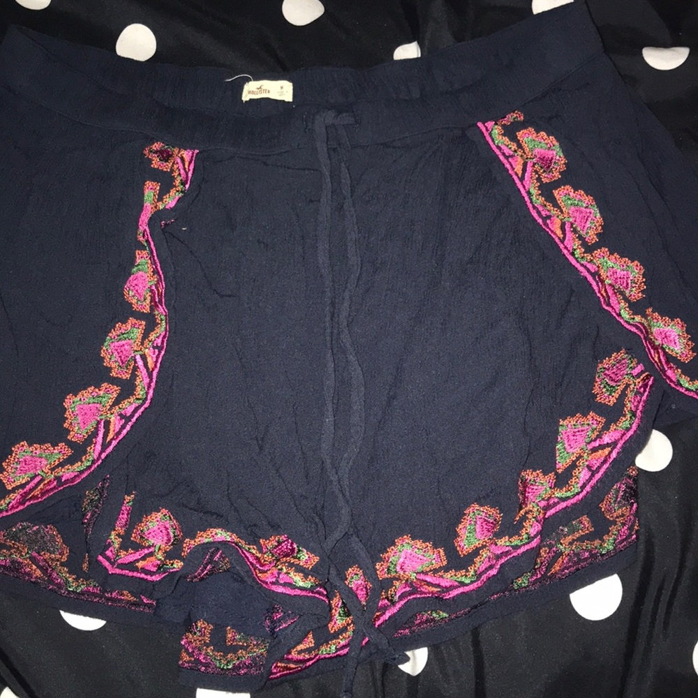 Hollister petal shorts